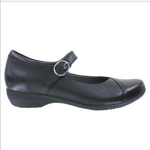 DANSKO FAWNA MARY JANE SHOE
